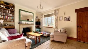 Sitting Room- click for photo gallery